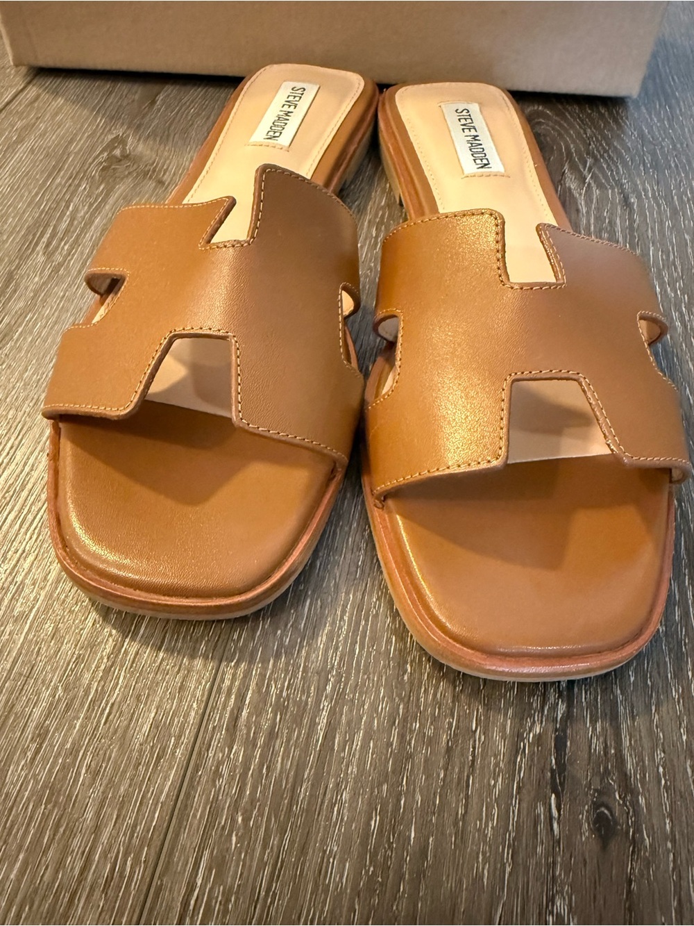 Steve Madden Hadyn Cognac Leather Slide Sandals Size 9 - Picture 5 of 6